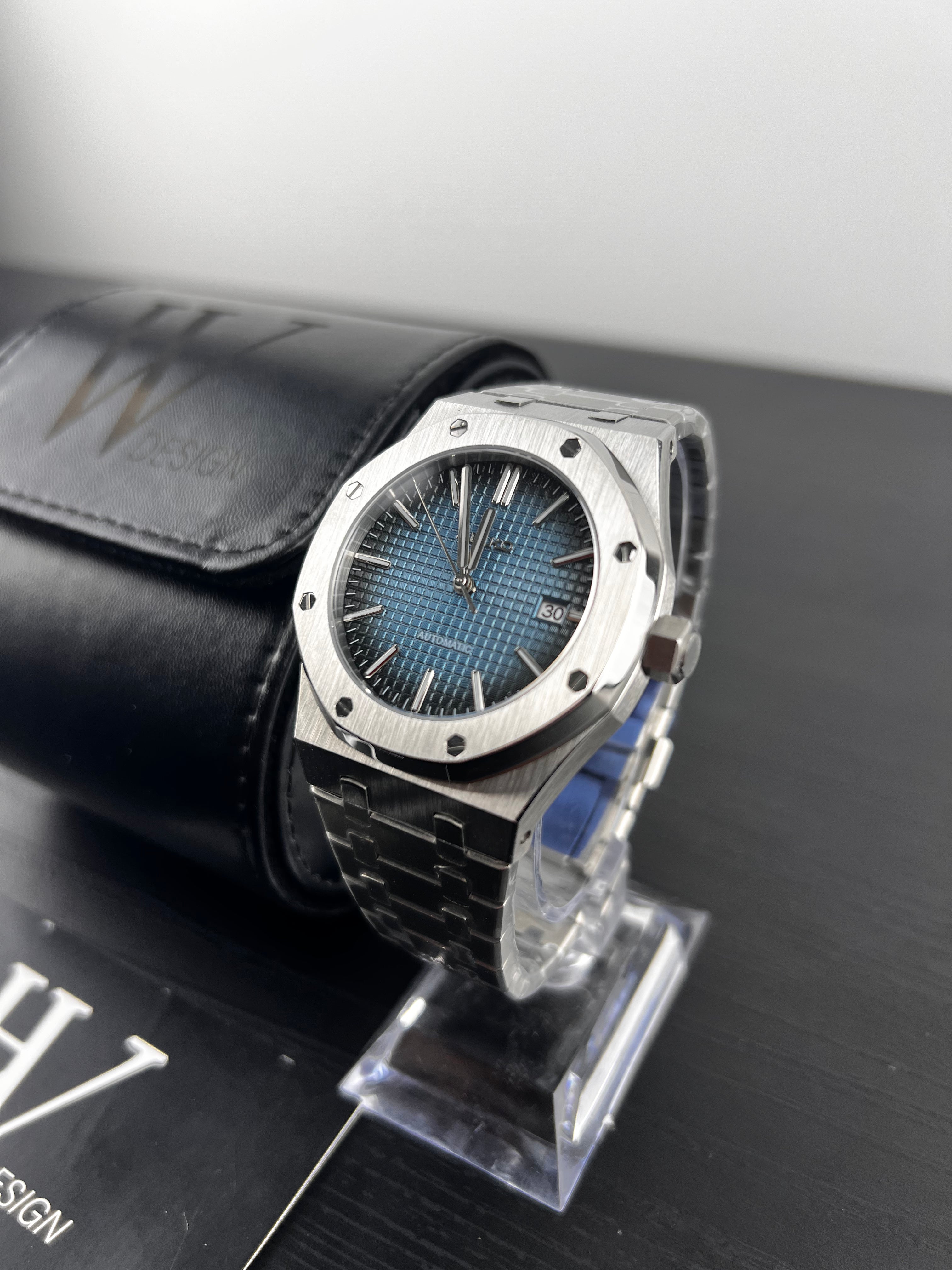 Royal Seikoak Deep Blue | HW Design