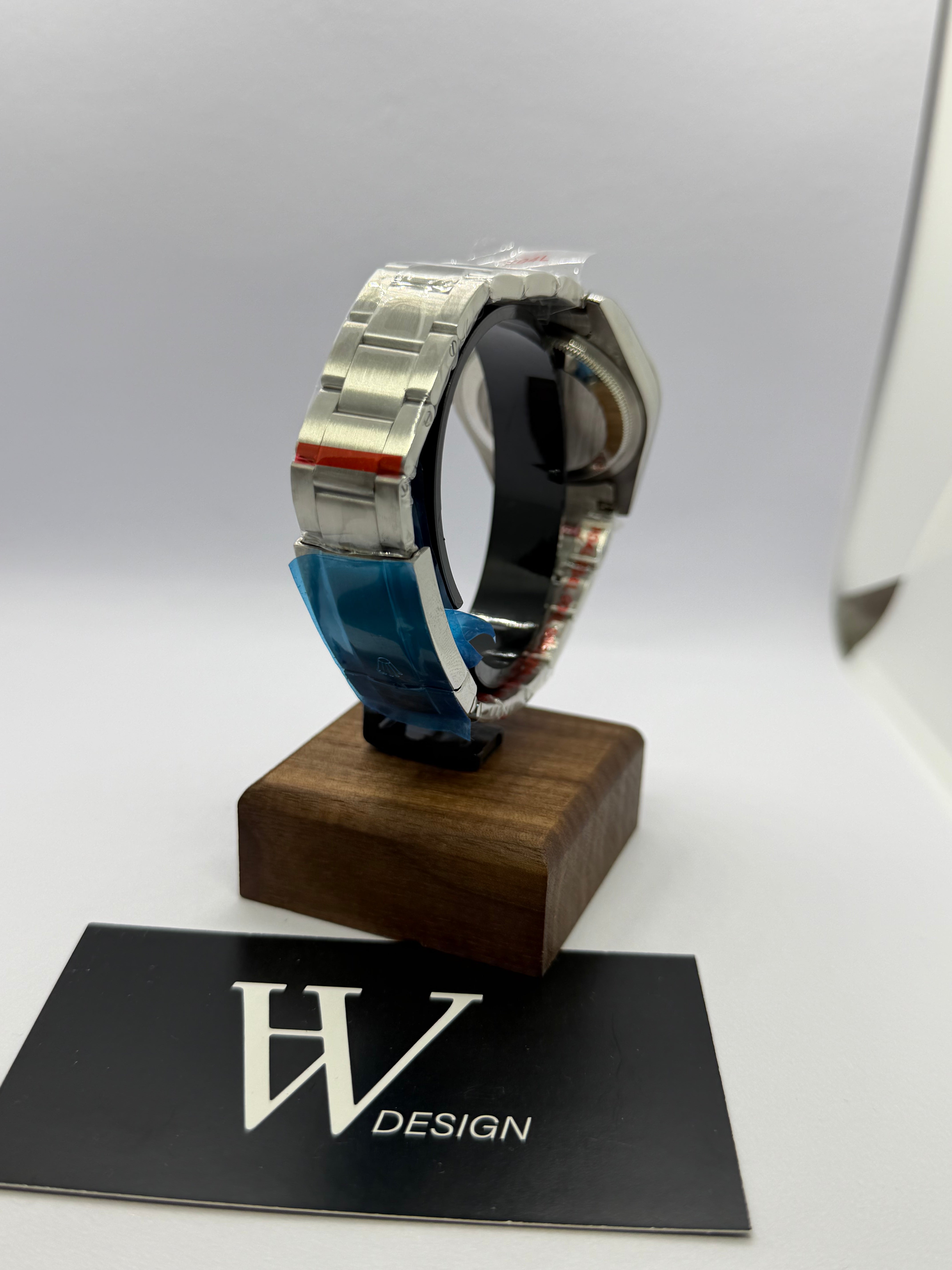 Oystko Explorer Black | HW Design