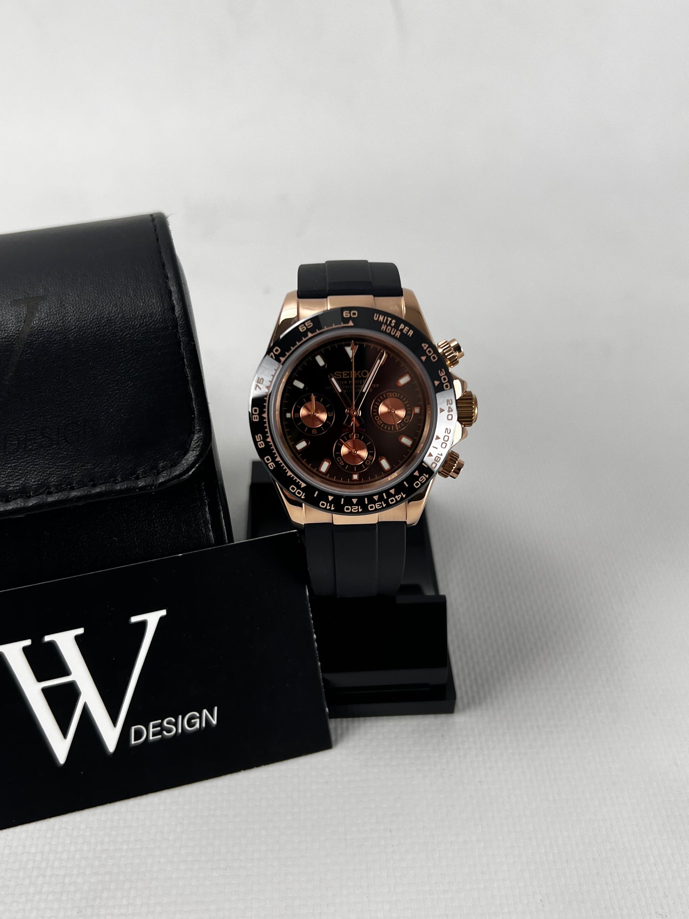 Seiktona Rose Gold de HW Design, cronógrafo de 40 mm con esfera de oro rosa, caja de acero 316L y cristal de zafiro