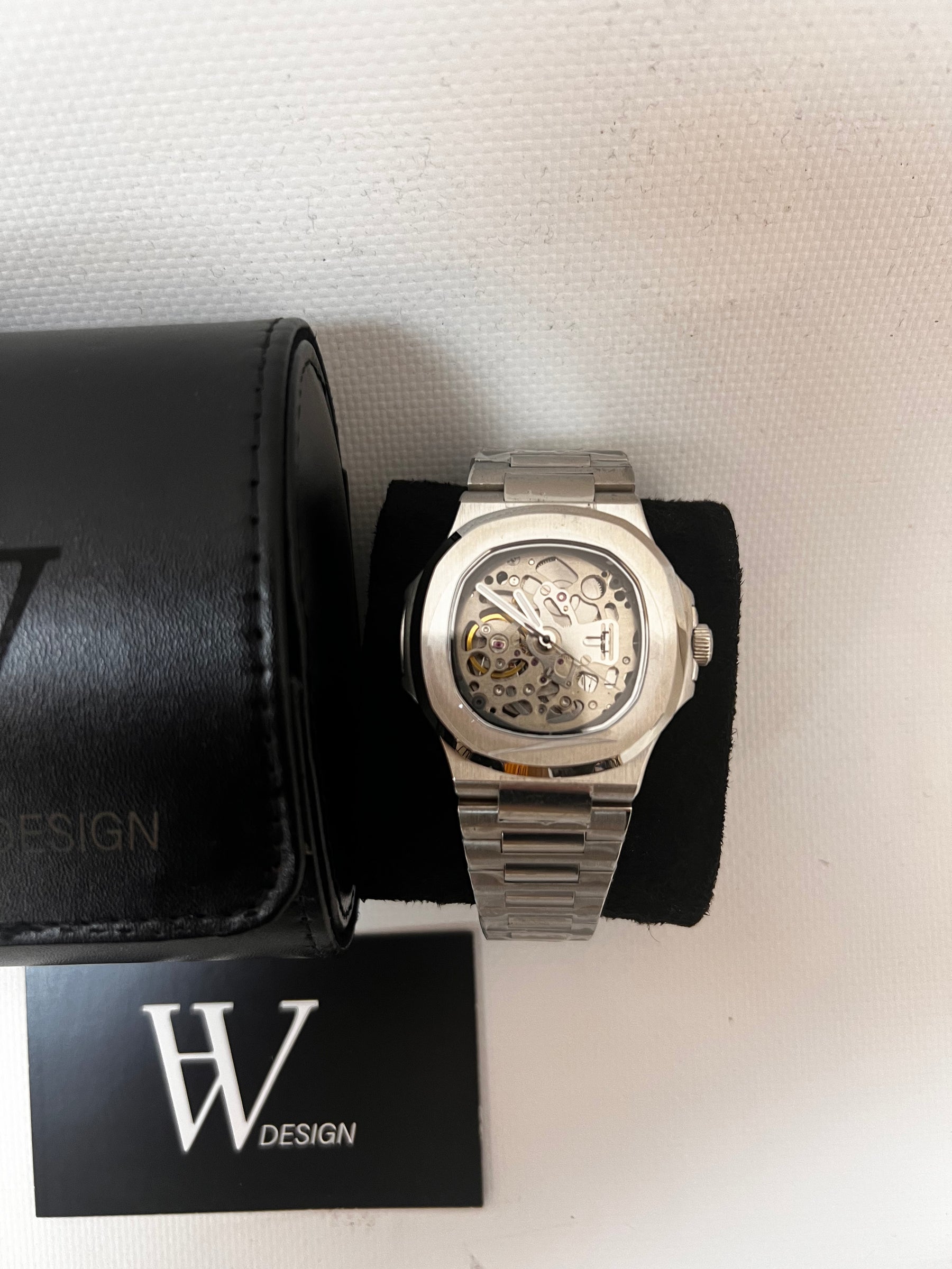 Nautiko Skeleton de HW Design, reloj tipo esqueleto de 42 mm con caja de acero 316L y cristal de zafiro