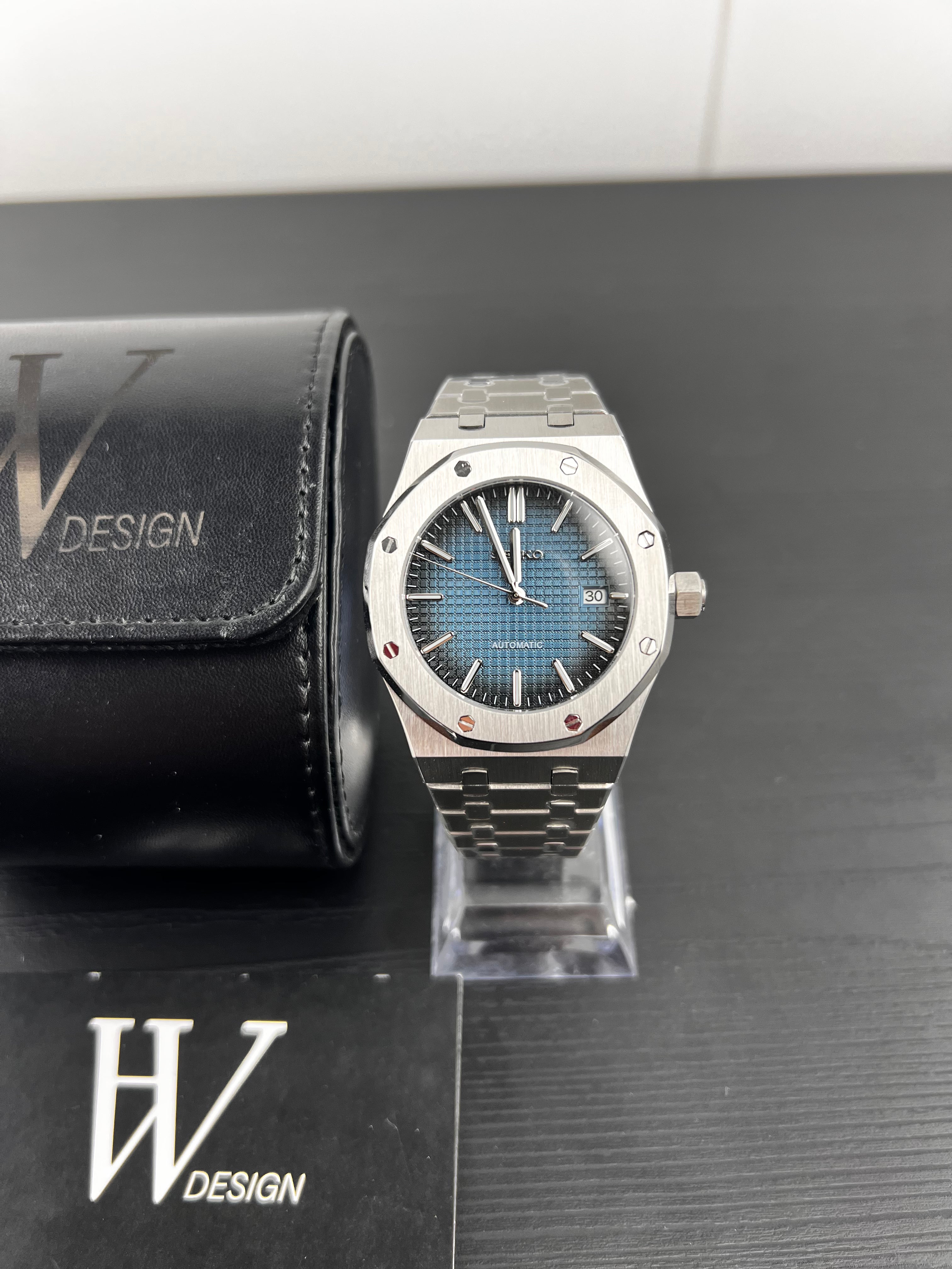 Royal Seikoak Deep Blue | HW Design
