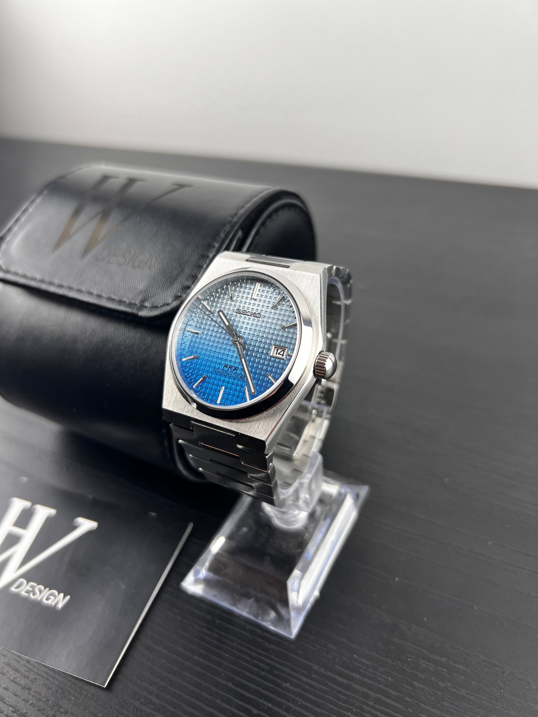 Tissko PRX Blue Degradé de HW Design, reloj de caja integrada de 40 mm con esfera azul, acero 316L y cristal de zafiro