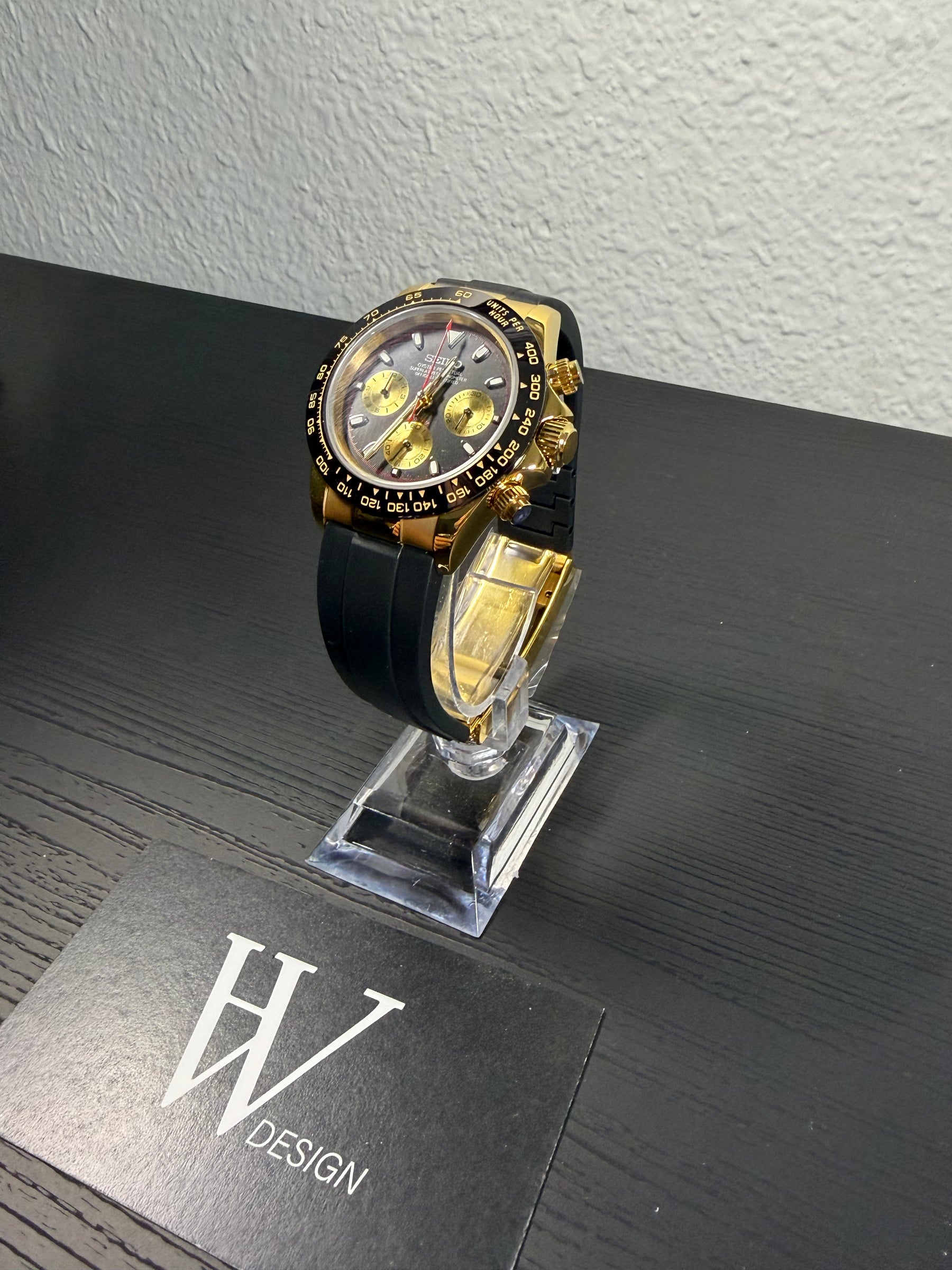 Seiktona New Paul Newman de HW Design, cronógrafo de 40 mm con esfera blanca, caja de acero 316L y cristal de zafiro