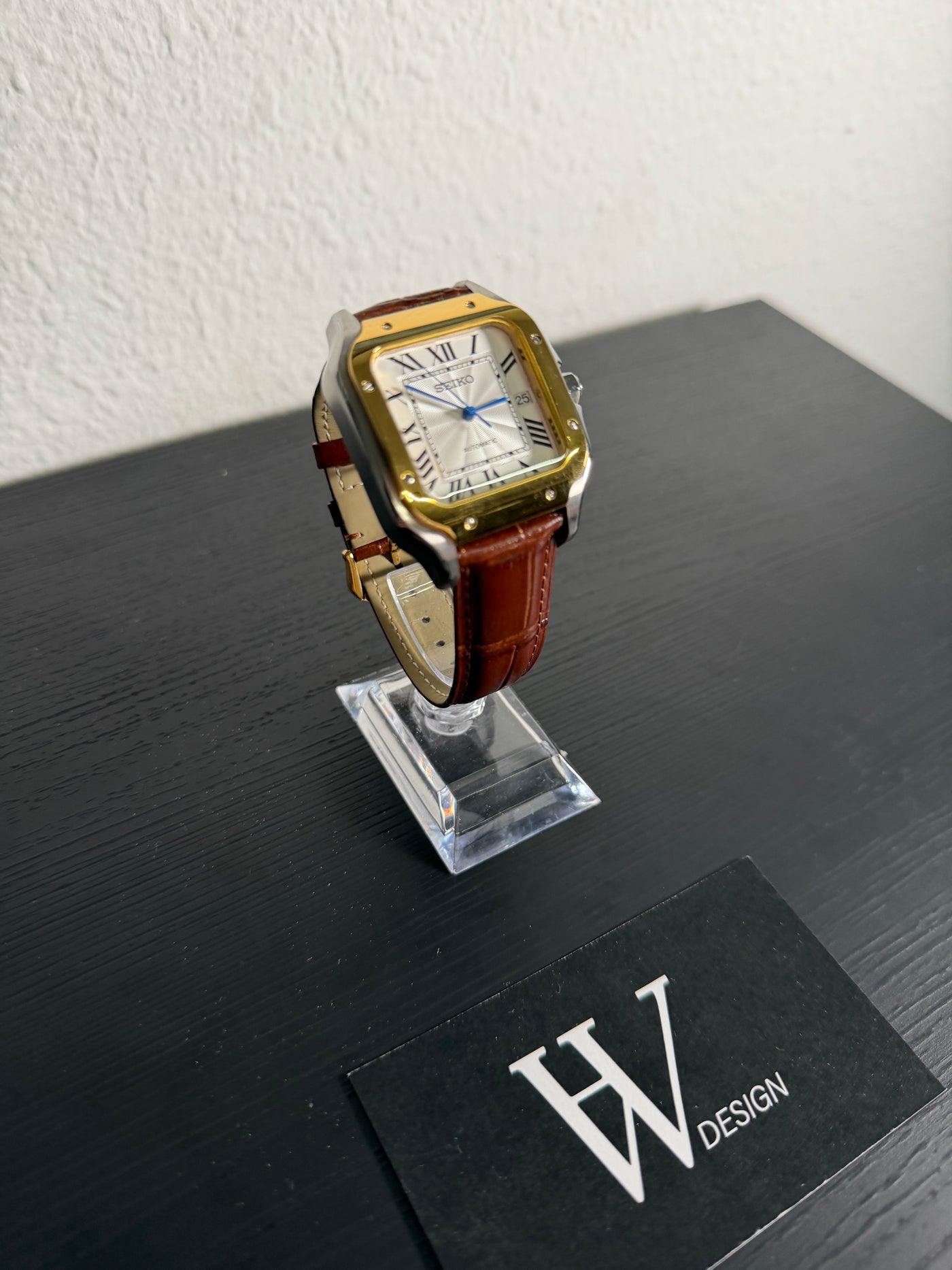 Sankos Two tones Elegance de HW Design, reloj cuadrado de vestir de 38 mm bicolor en acero y oro, con cristal de zafiro