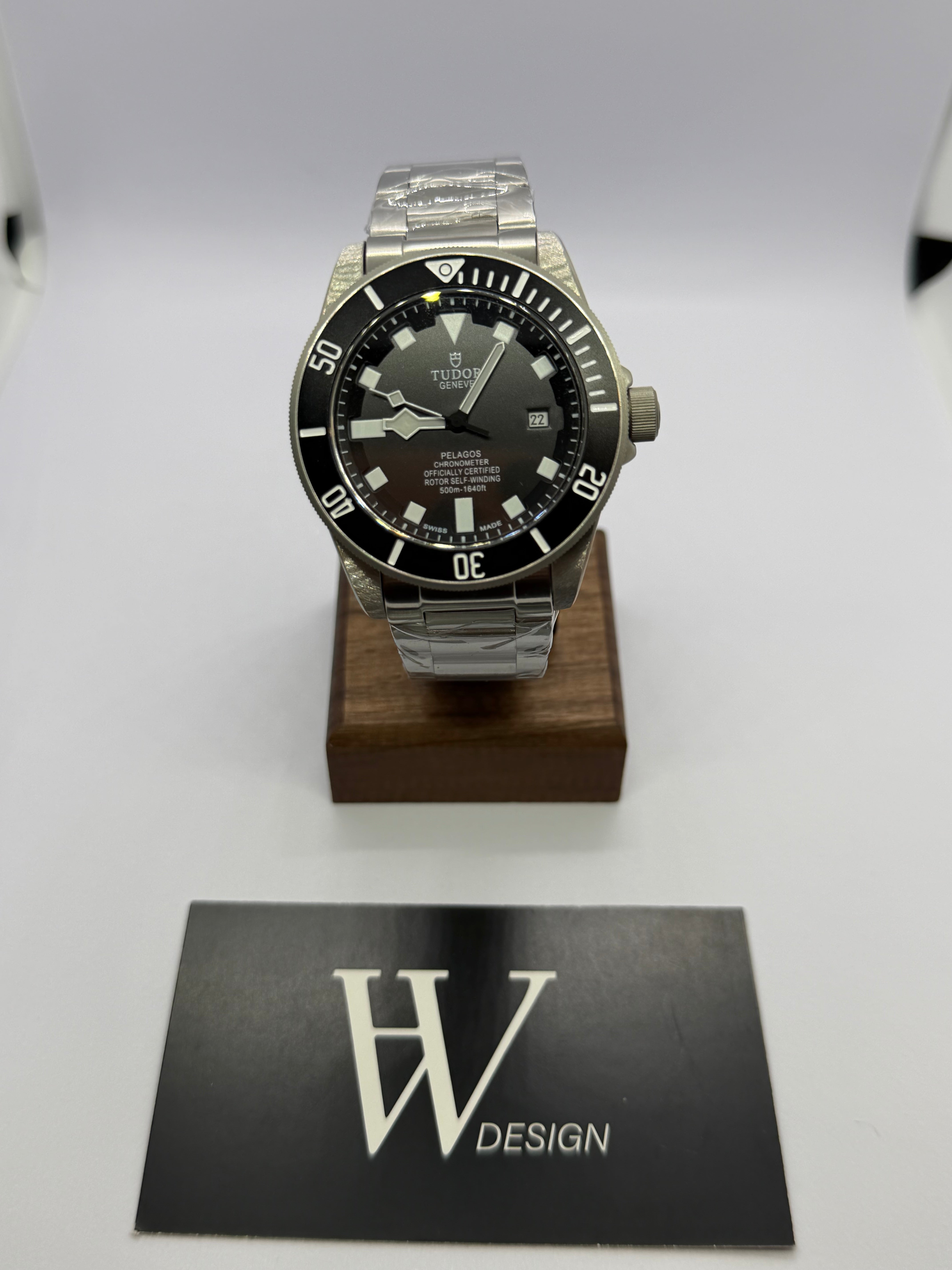 Tudeiko Pelagos Black | HW Design