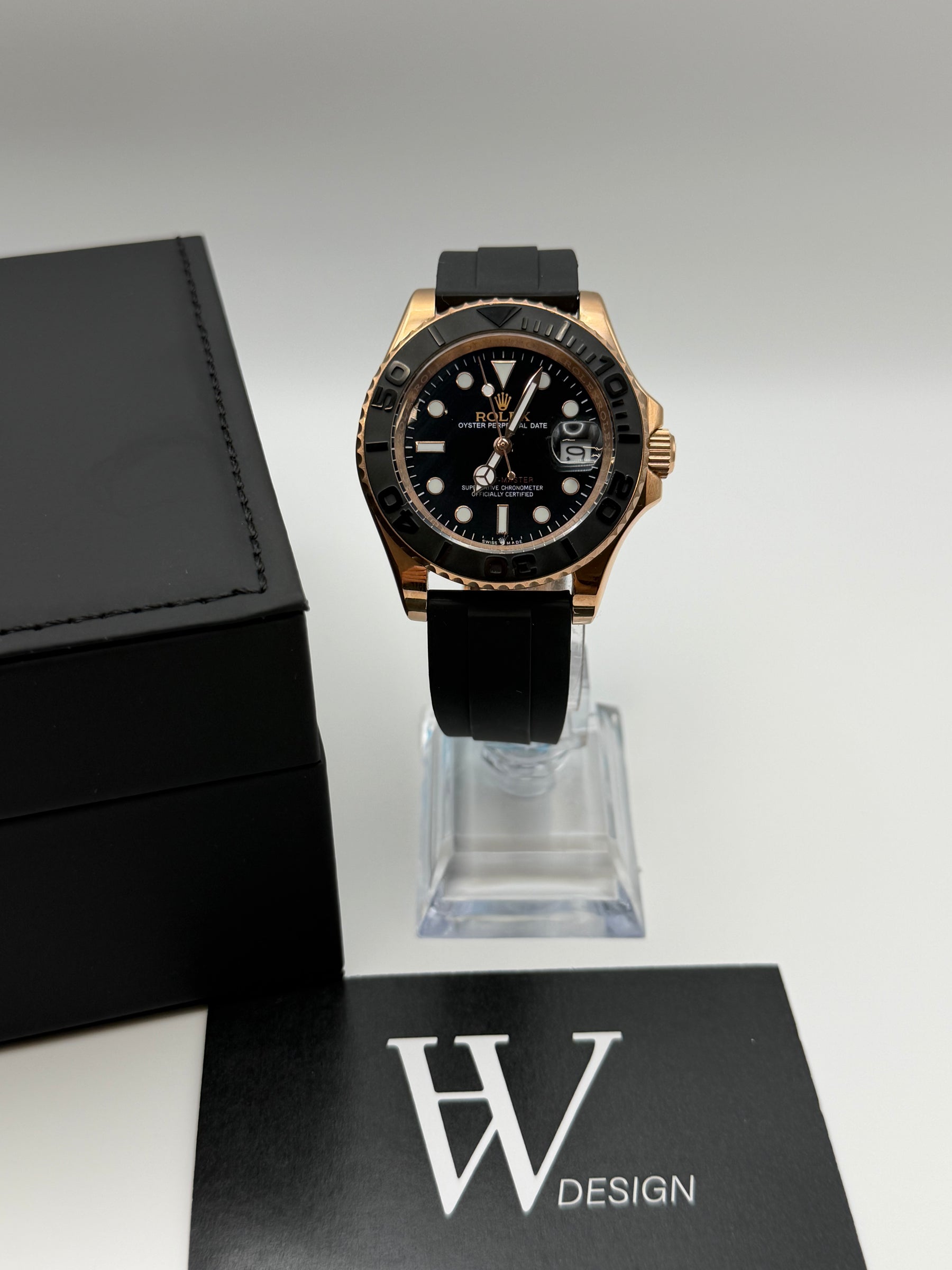 Seikmariner Yatch Master Black - Rose Gold de HW Design, reloj diver de 40 mm con esfera negra y detalles en oro rosa, caja de acero 904L