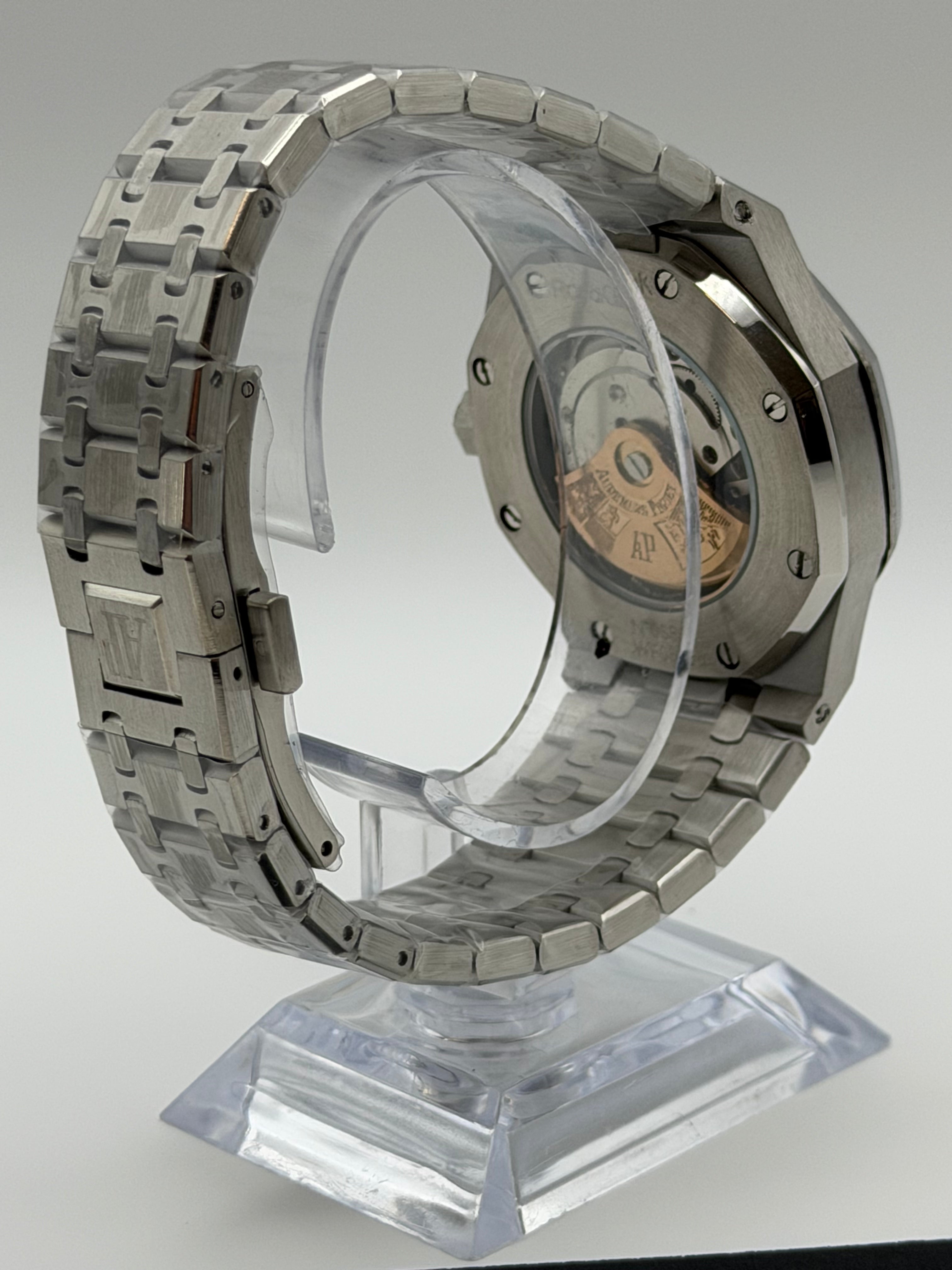 Royal Seikoak Black | HW Design