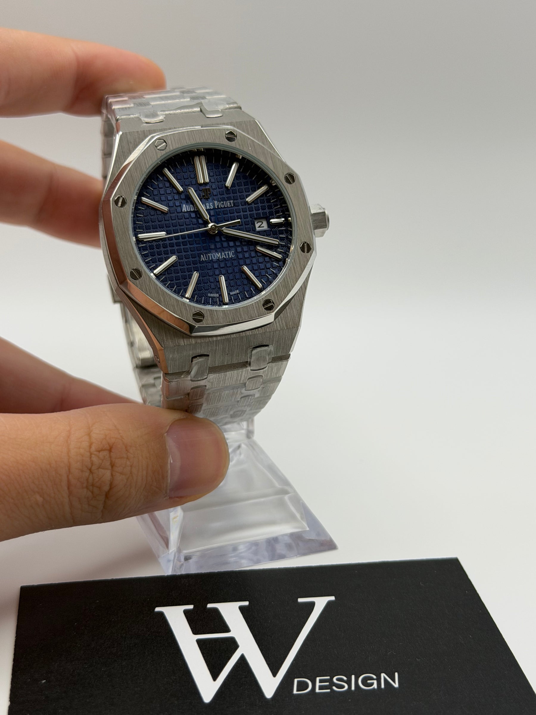 Royal Seikoak Blue de HW Design, reloj de caja integrada de 41 mm con esfera azul, acero 316L y cristal de zafiro