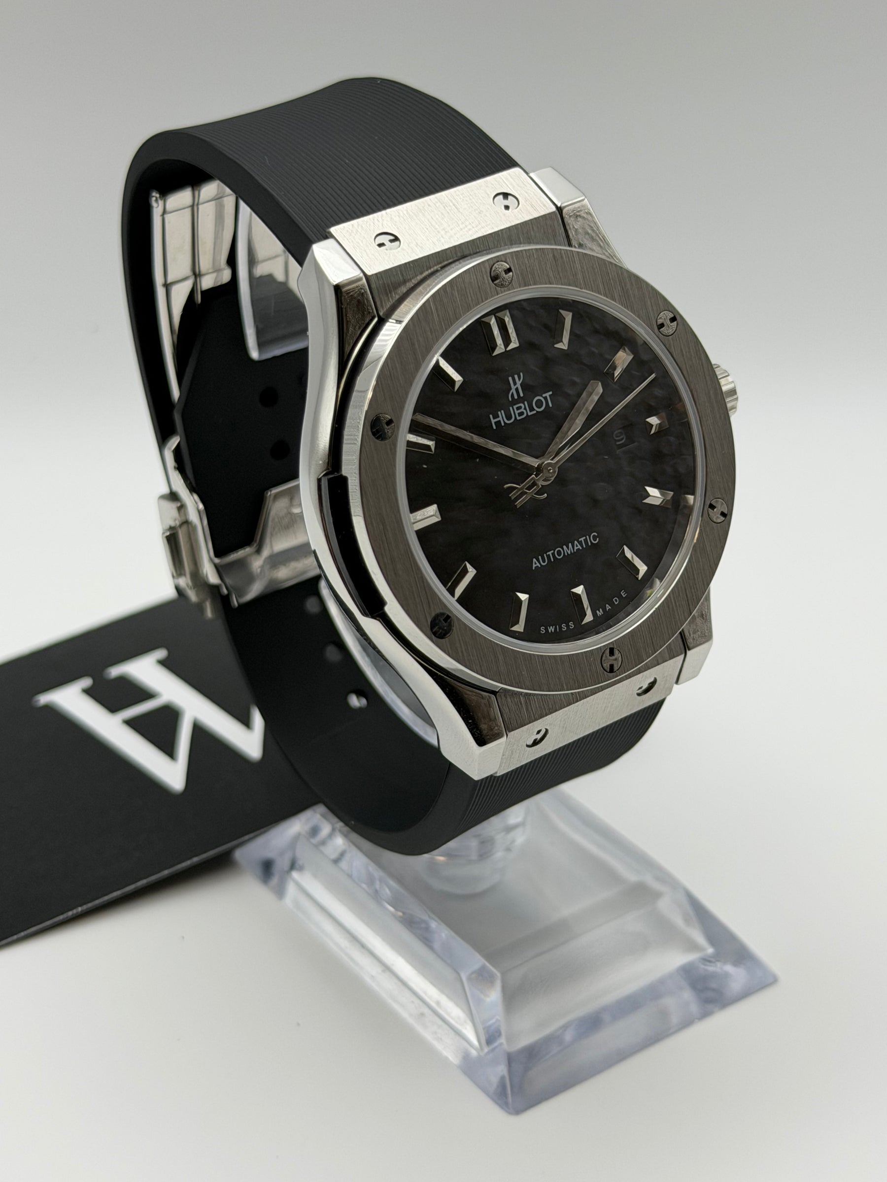 Hubleiko Classic fusion Black de HW Design, reloj de 45 mm con esfera negra, caja de acero 904L y cristal de zafiro